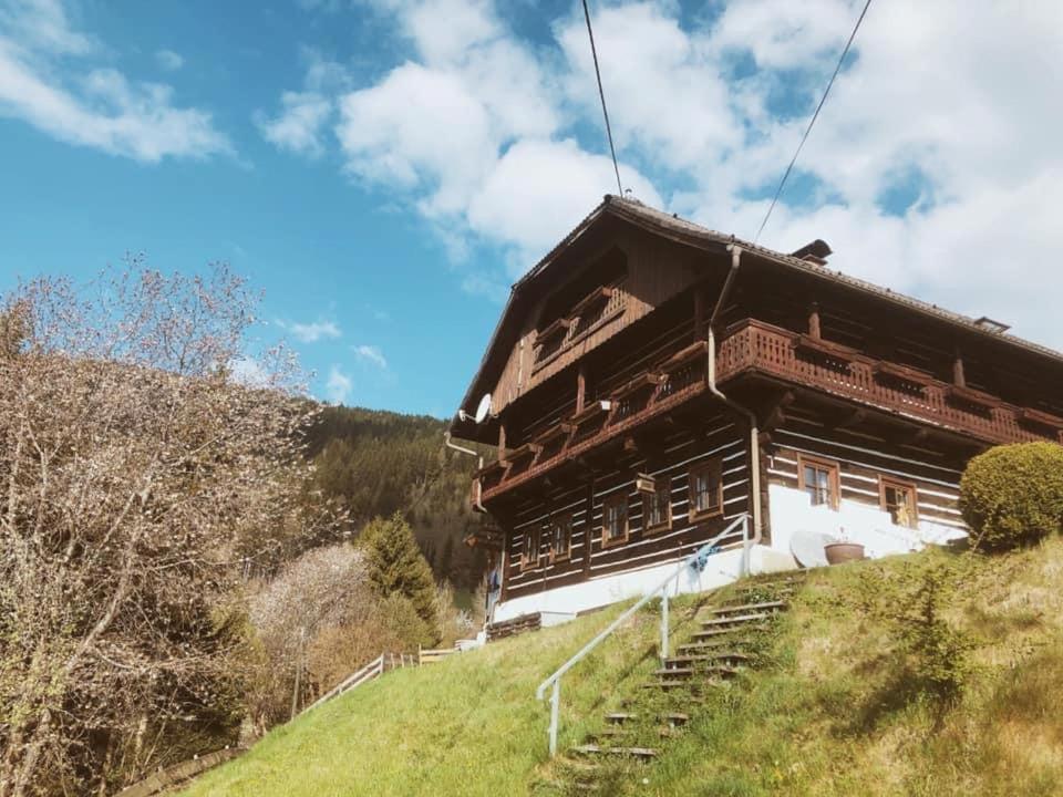 Bauernhof Oberfriessnig Villa Radenthein Exteriör bild